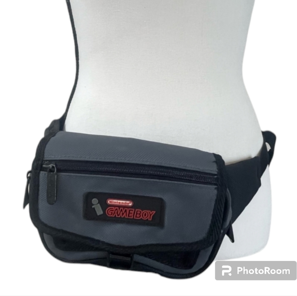 Interact Official Nintendo Original DMG Gameboy Carrying Case Fanny Pack